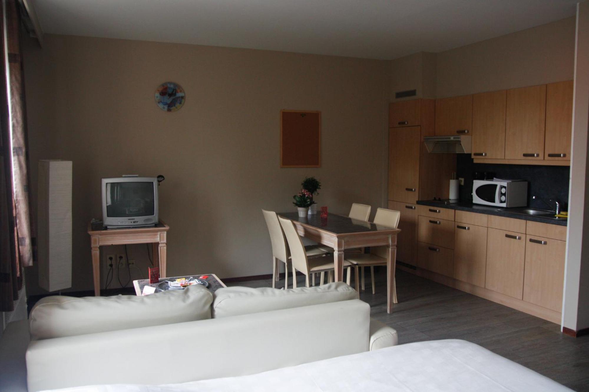 Ambassador Suites Antwerpen Eksteriør billede